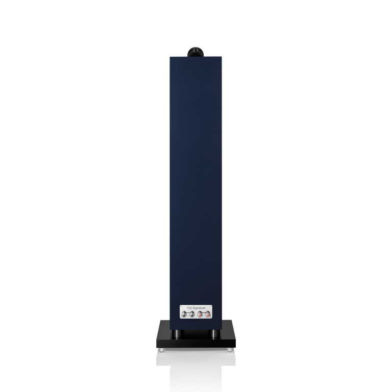 702 S3 Signature, Midnight Blue Metallic, dynamic
